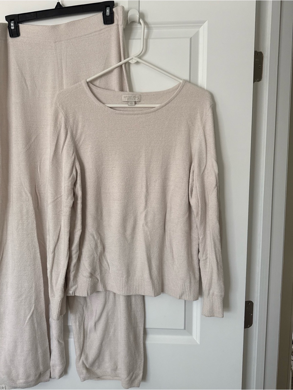 Barefoot Dreams Cozychic Ultra Lite Ivory Sweater and Malibu Pant Set L